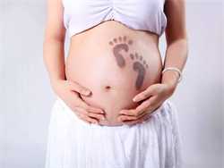 代孕是怎么样的_输卵管堵塞也分级，难怀孕是哪
